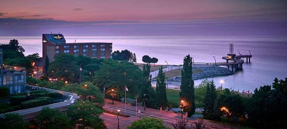 Waterfront Downtown Hotel 3*